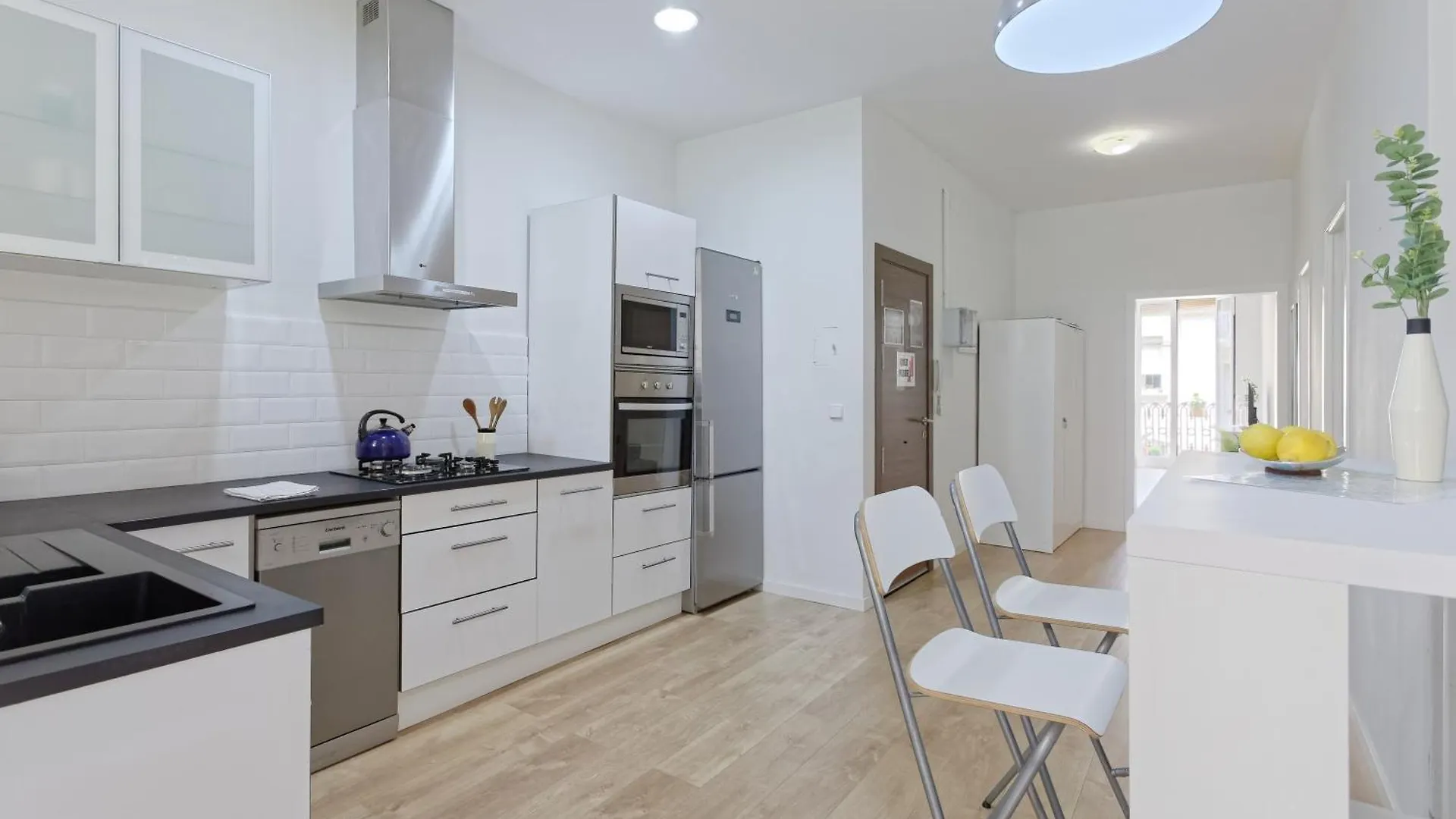Central & Bright Apartment!! Barcelone Appartement